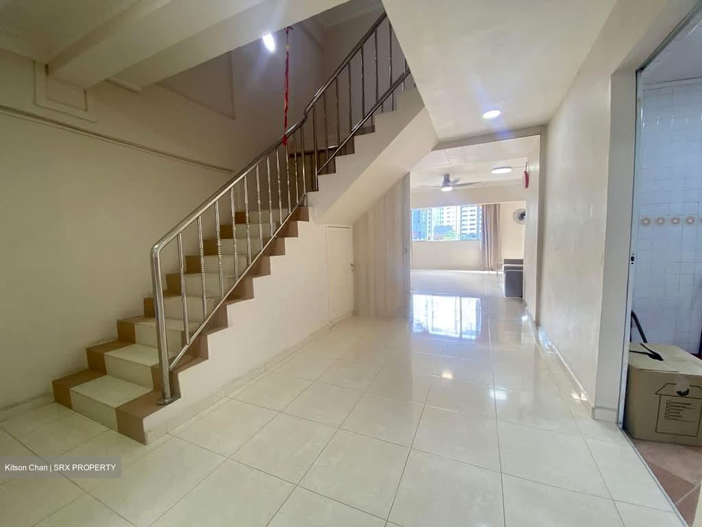 Blk 230 Hougang Avenue 1 (Hougang), HDB Executive #553620981